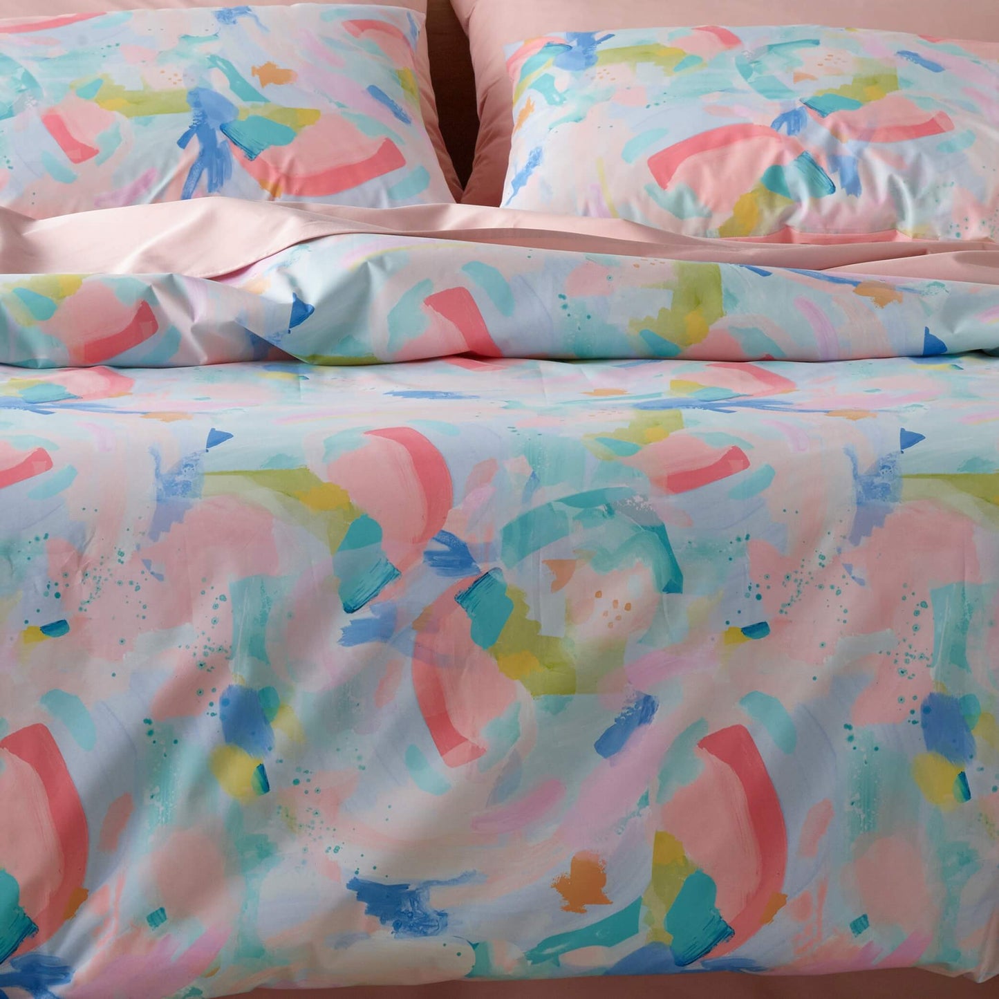 Wonderlust (Deb McNaughton) Waterproof Quilt Cover Set - Assist Ability Australia